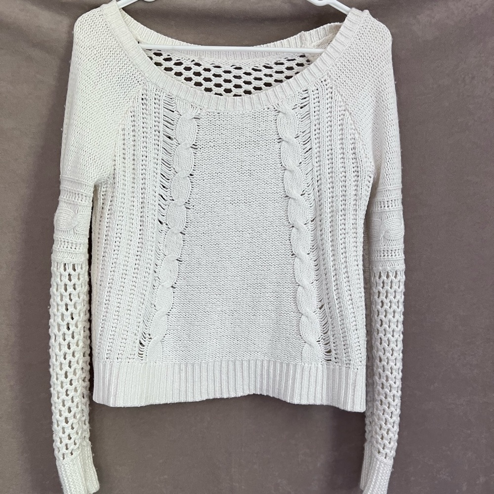 Americans Eagle sweater. Size S.